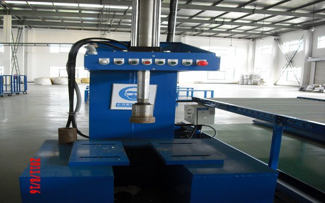 洗衣機內膽擠出機